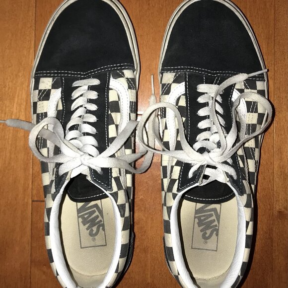VANS Old Skool Checkerboard Lace Up Skate Shoes - Picture 2 of 9